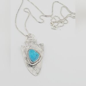 TURQUOISE ARROW NECKLACE HANDMADE IN STERLING SILVER METAL APPROX 18"